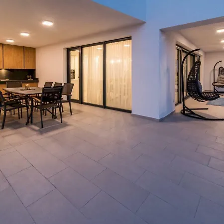 Luxury Viktorija Villa Linardići